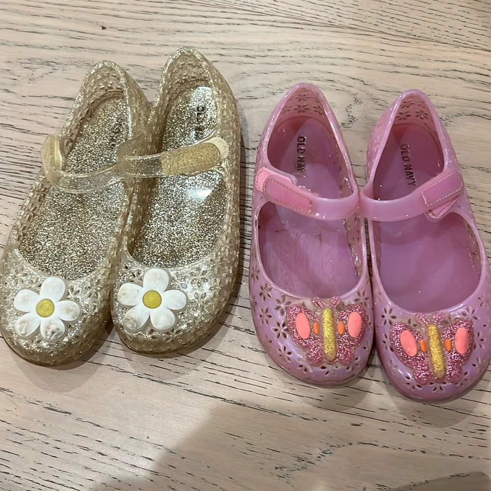 Two pairs kids jellies